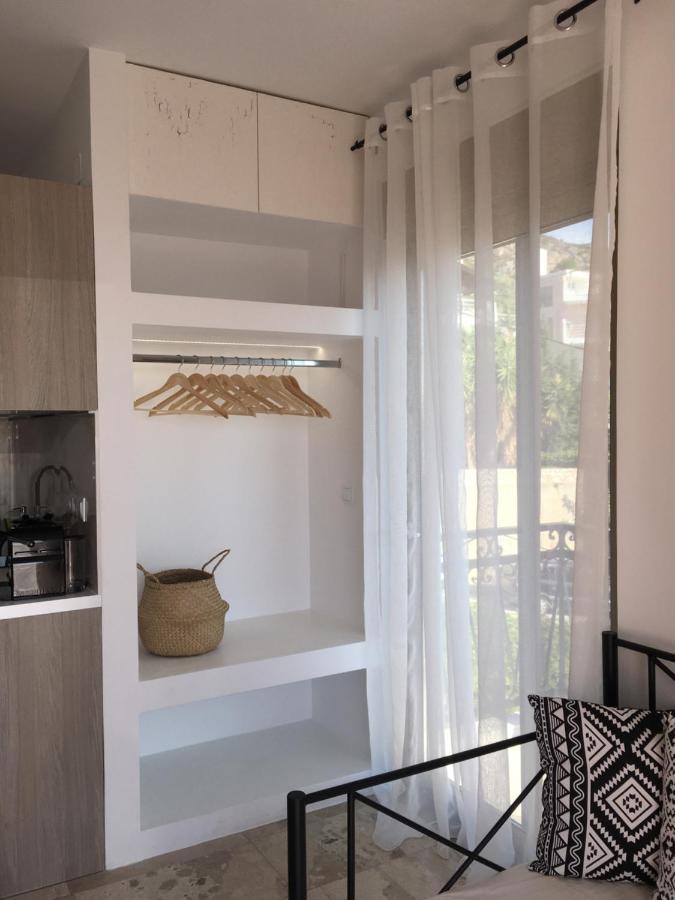 Anastasia Luxury Suites 2 โตโล ภายนอก รูปภาพ